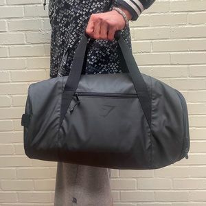 Unisex Gymshark Medium Duffle Bag